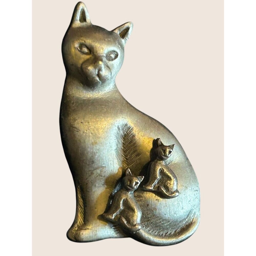 🐈⬛VTG PEWTER MOTHER CAT BROOCH PIN REMOVABLE TWO BABY KITTEN STUD EARRINGS SET